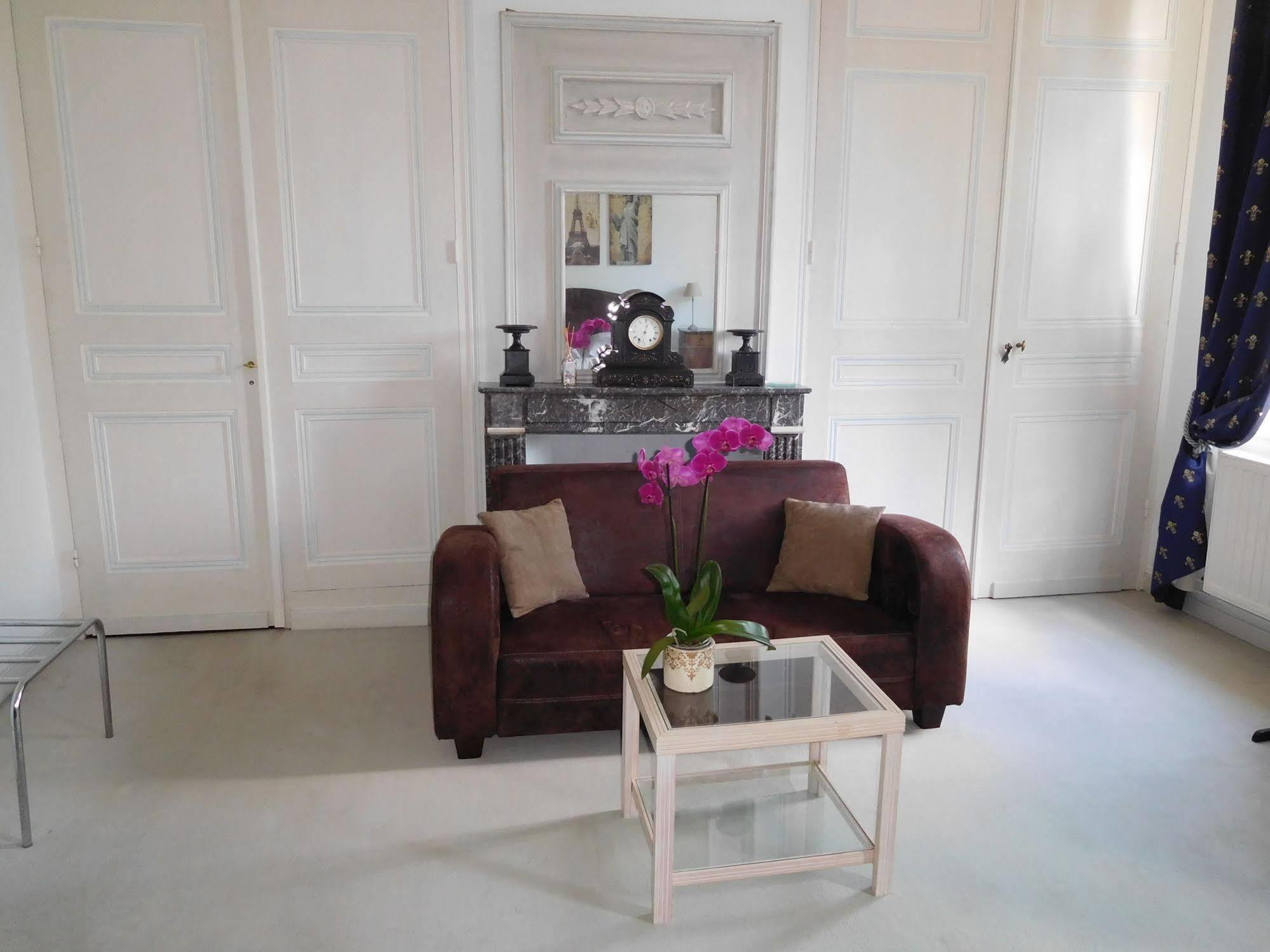 Chambres D'Hotes Chateau De Courcelette Hem エクステリア 写真